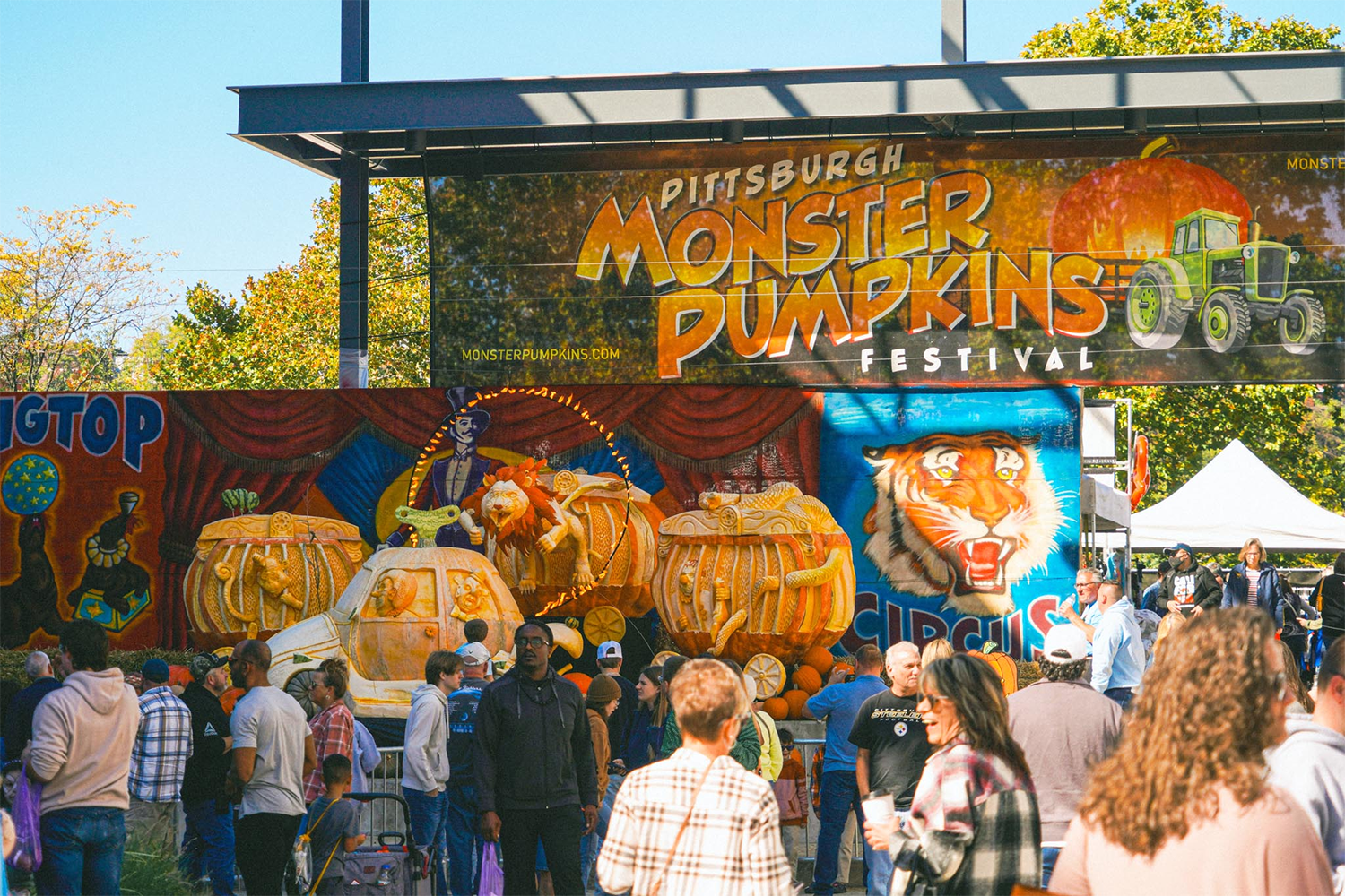 One-Ton Pumpkins Make City Festival Too Gourd To Ignore.